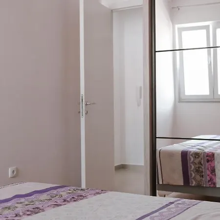 Antunovic Apartment